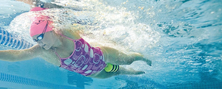 FINIS Pullbuoy Model Photo 