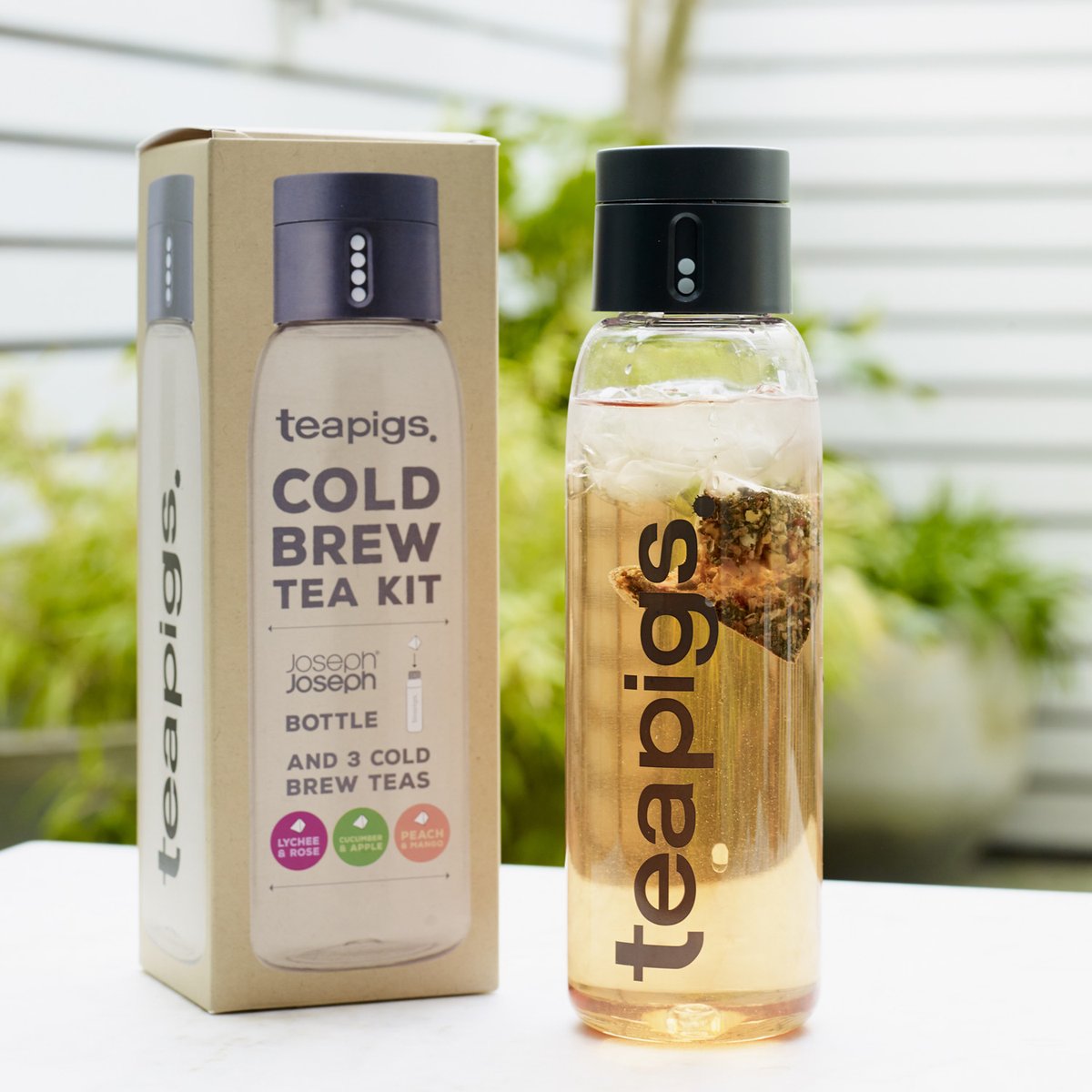 Teapigs cold brew bottle kit